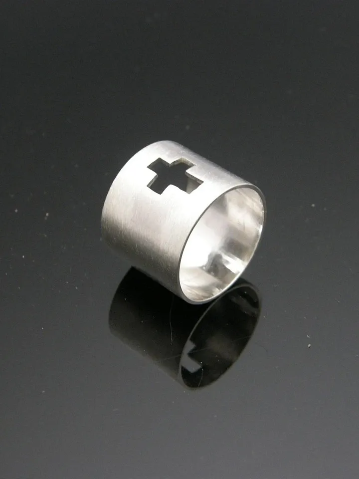 Hand Jewellery