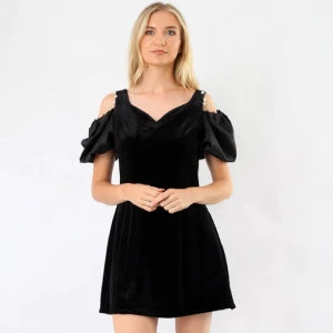 Off Shoulder